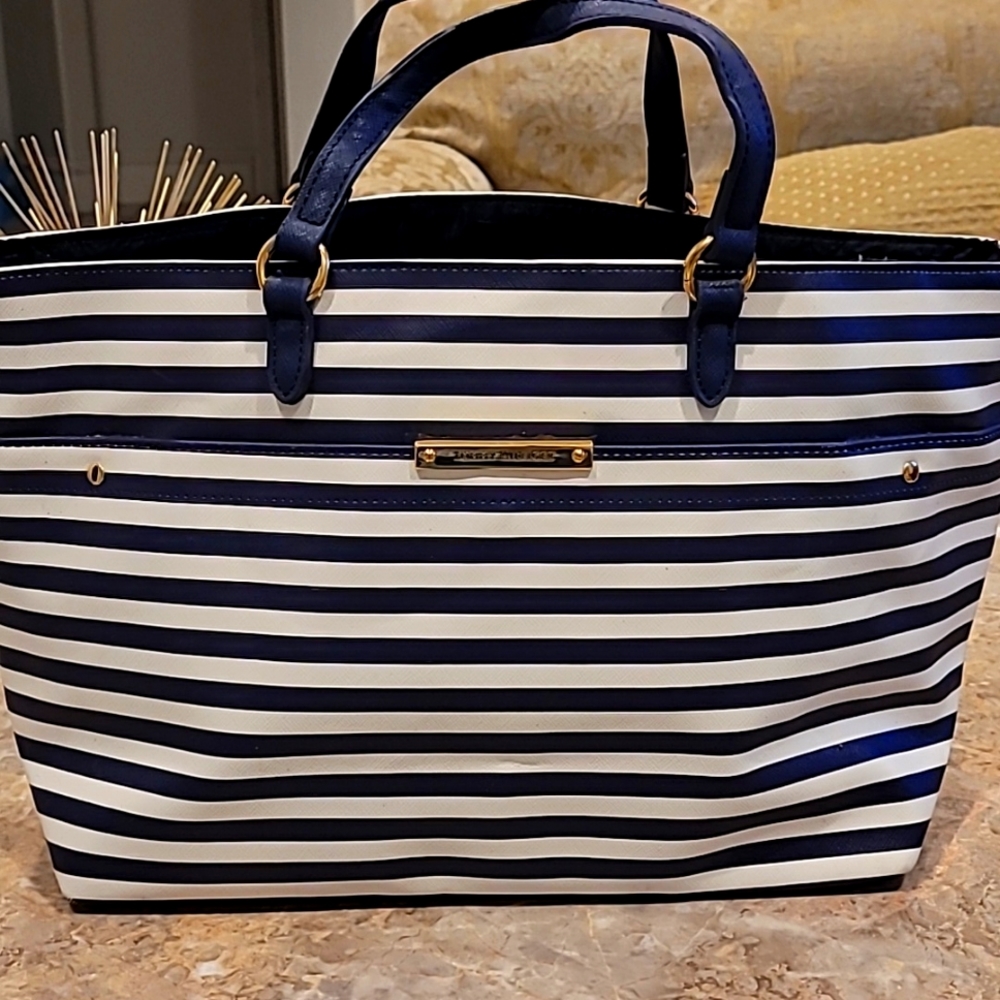 TOMMY HILFIGER HANDBAG